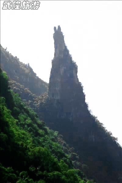 芙蓉江景點(diǎn)之“玉兔望月”