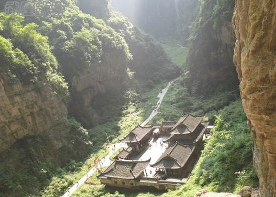 天生三硚景點(diǎn)天福官驛的歷史傳說
