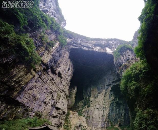 氣勢恢宏天生三硚
