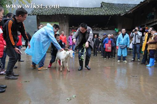 馭馬伙伴行 與愛同行 重走“爸爸路”武隆溫馨親子之旅獻映