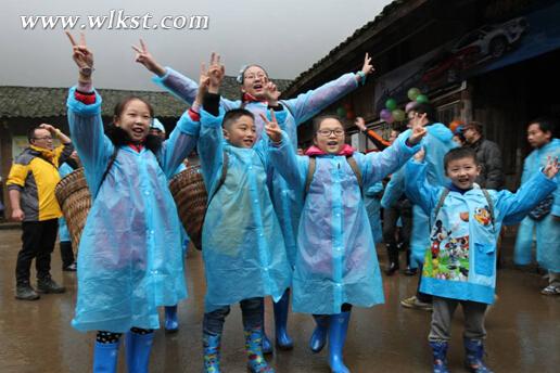 馭馬伙伴行 與愛同行 重走“爸爸路”武隆溫馨親子之旅獻映