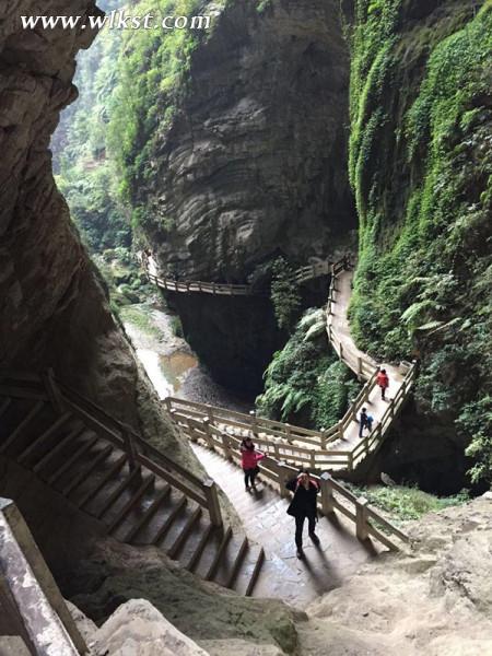 在青山綠水間，自由的呼吸——武隆逍遙游