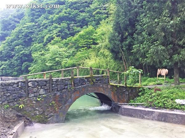 心懷一縷鄉(xiāng)愁 到武隆龍寶塘歸隱