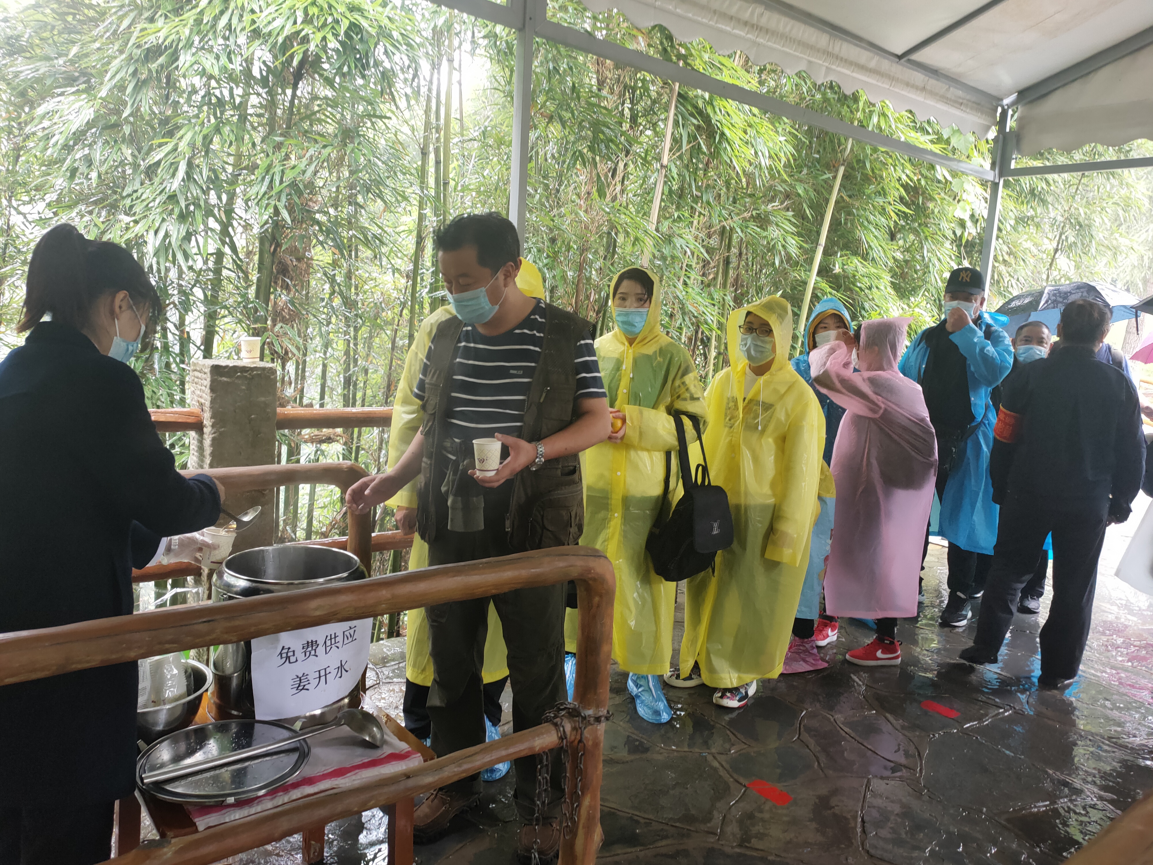 國慶假期過半 到重慶武隆來一場經(jīng)典三日游如何？